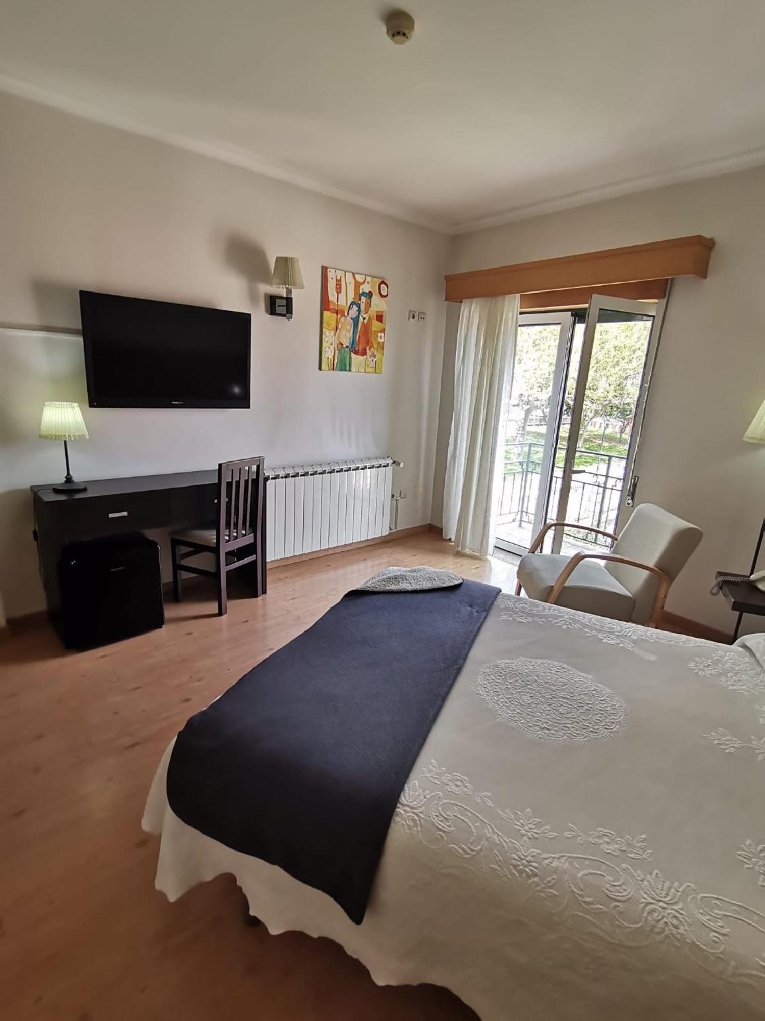 Hotel Covilha Jardim Zewnętrze zdjęcie